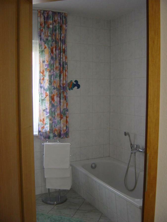 Haus Galerie Eg Apartment Karlshagen Екстериор снимка