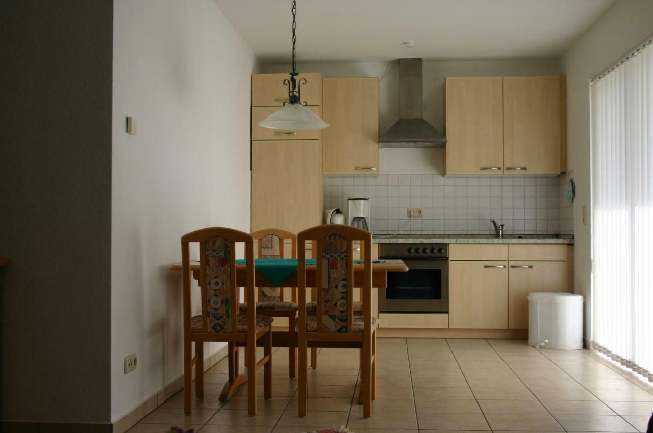 Haus Galerie Eg Apartment Karlshagen Екстериор снимка