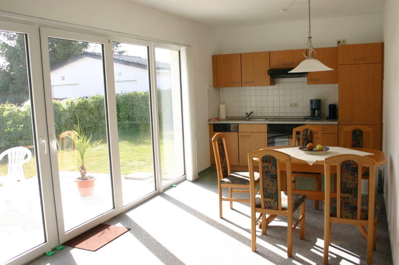Haus Galerie Eg Apartment Karlshagen Екстериор снимка